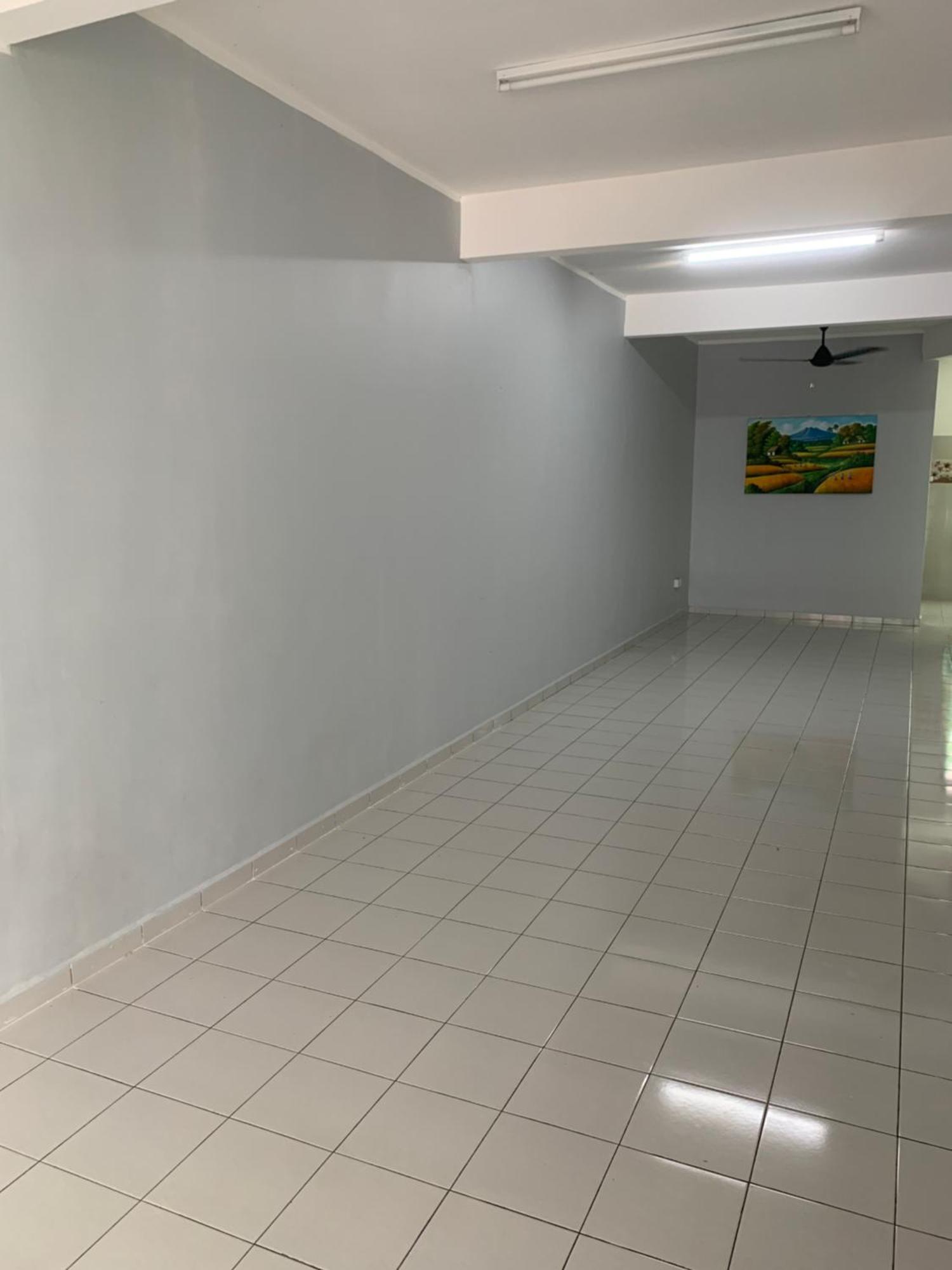 Homestay Cikgu Nora Near Uthm Kptm Kktm Ipg Moslim Onli Kampong Seri Gading エクステリア 写真